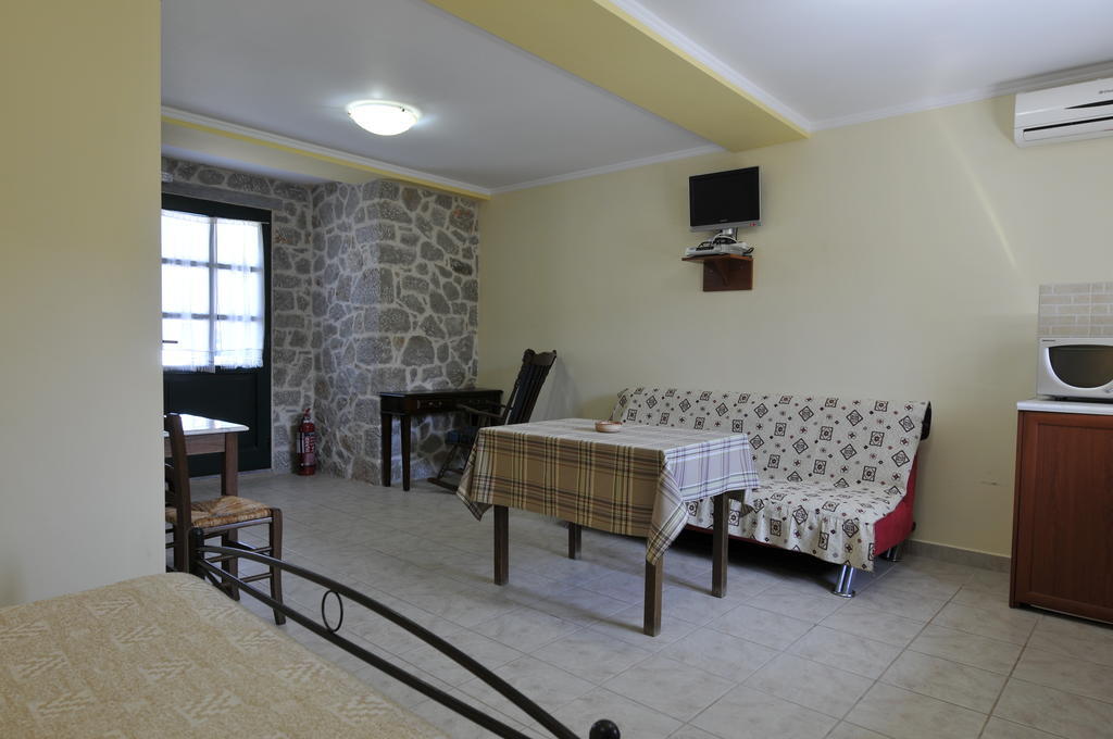 To Asteri Apartment Avgonima Exterior photo
