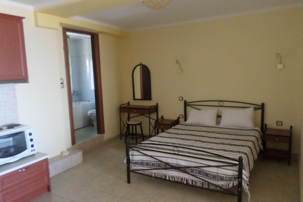To Asteri Apartment Avgonima Exterior photo